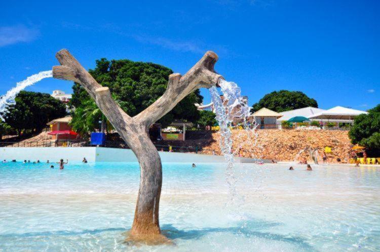 カルダス・ノバス Piazza Diroma Acquaアパートホテル エクステリア 写真